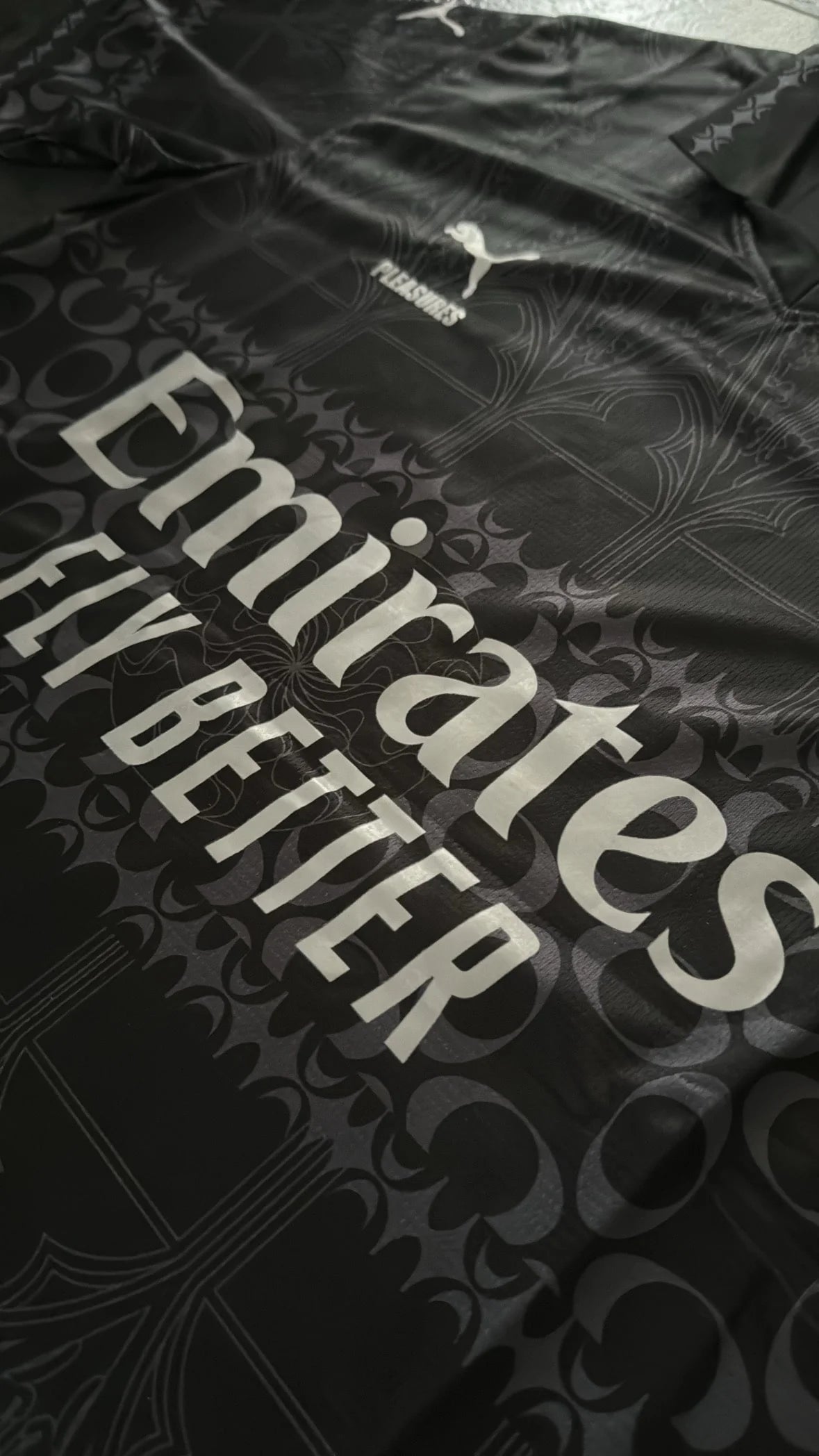 Maillot x PLEASURES Forth AC Milan 23/24 - Noir - Floczone
